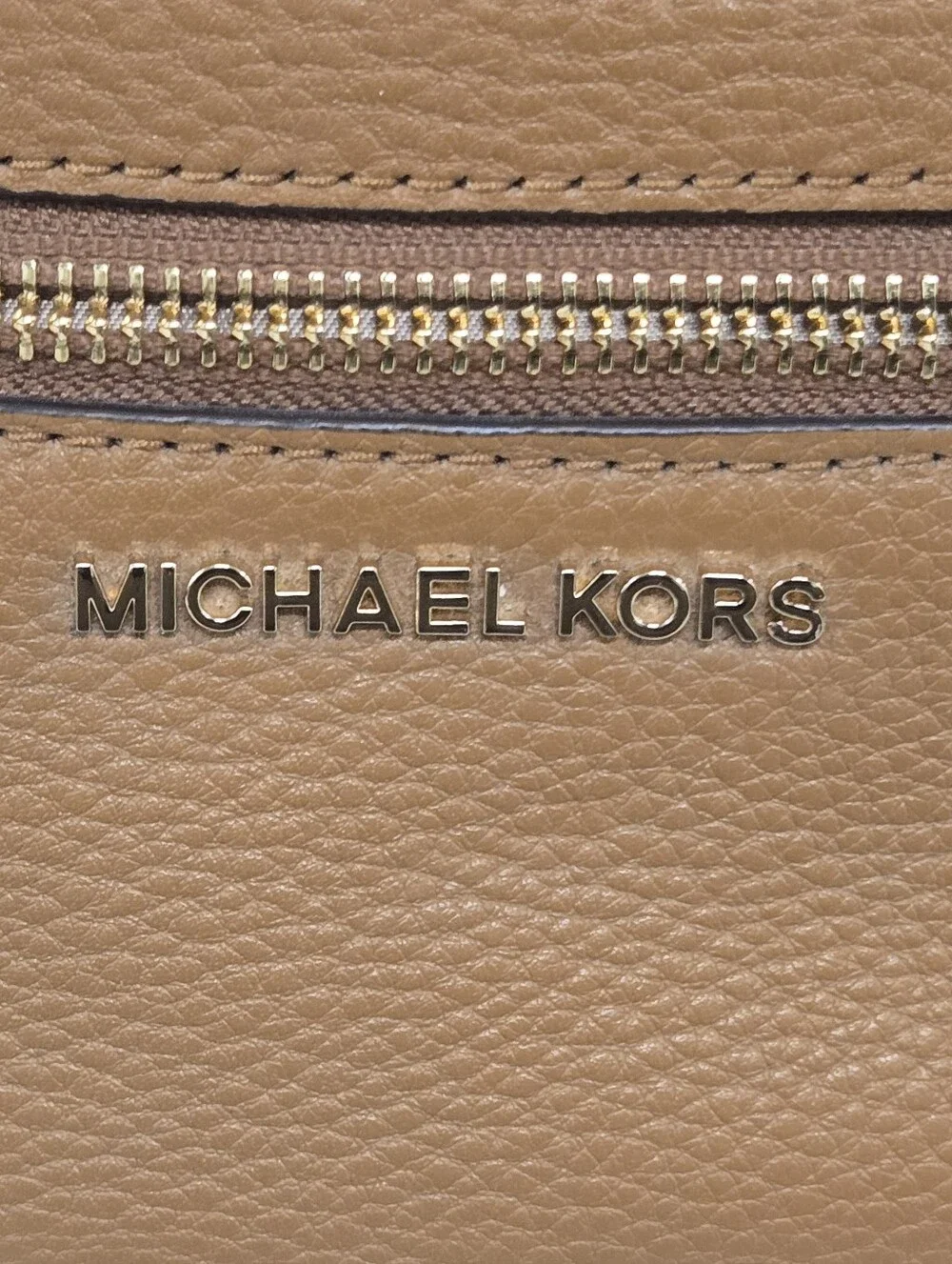 NWT Michael Kors Mott Medium Waistpack